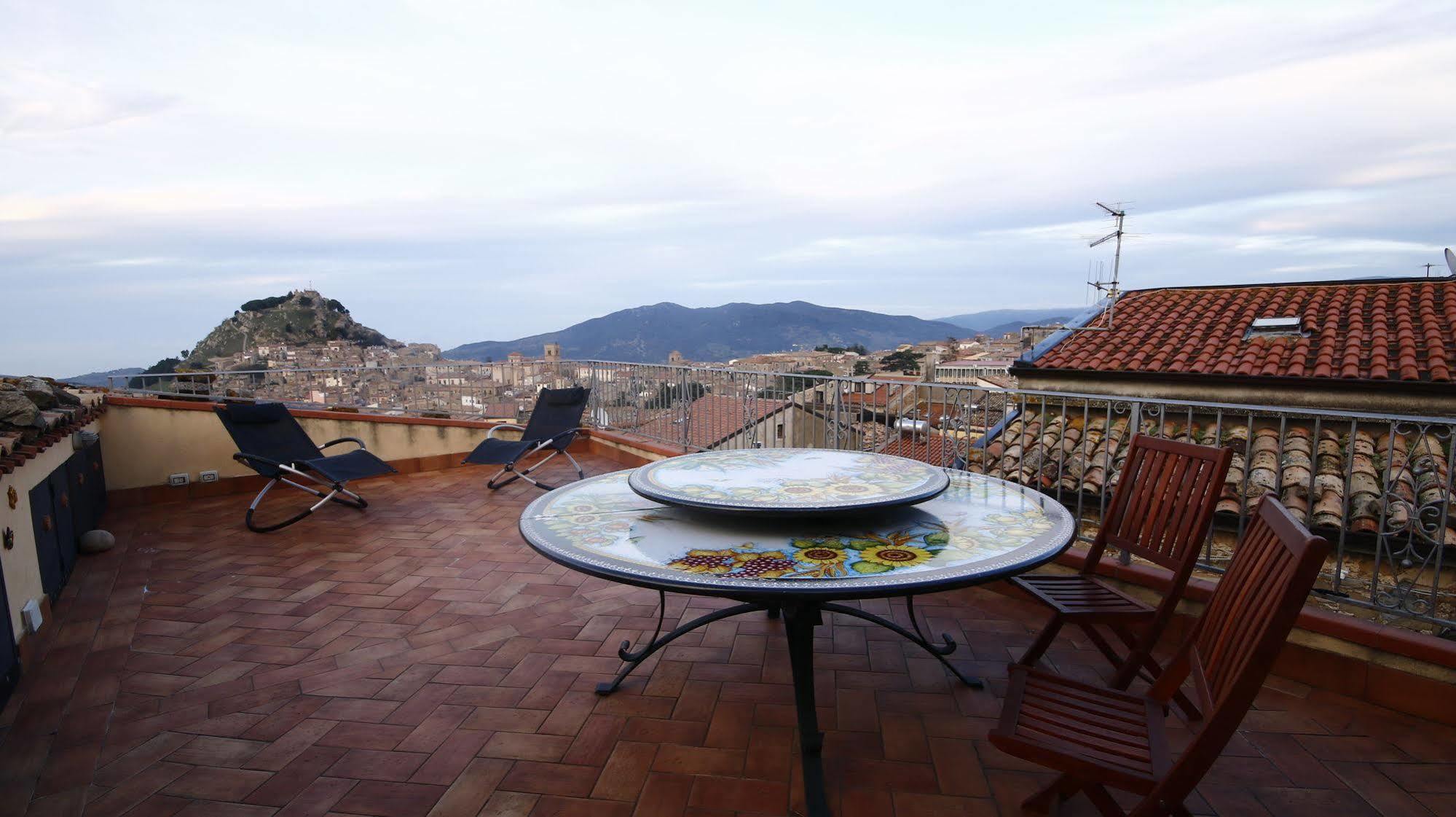 Heart Of Sicily Hotel Mistretta Eksteriør billede